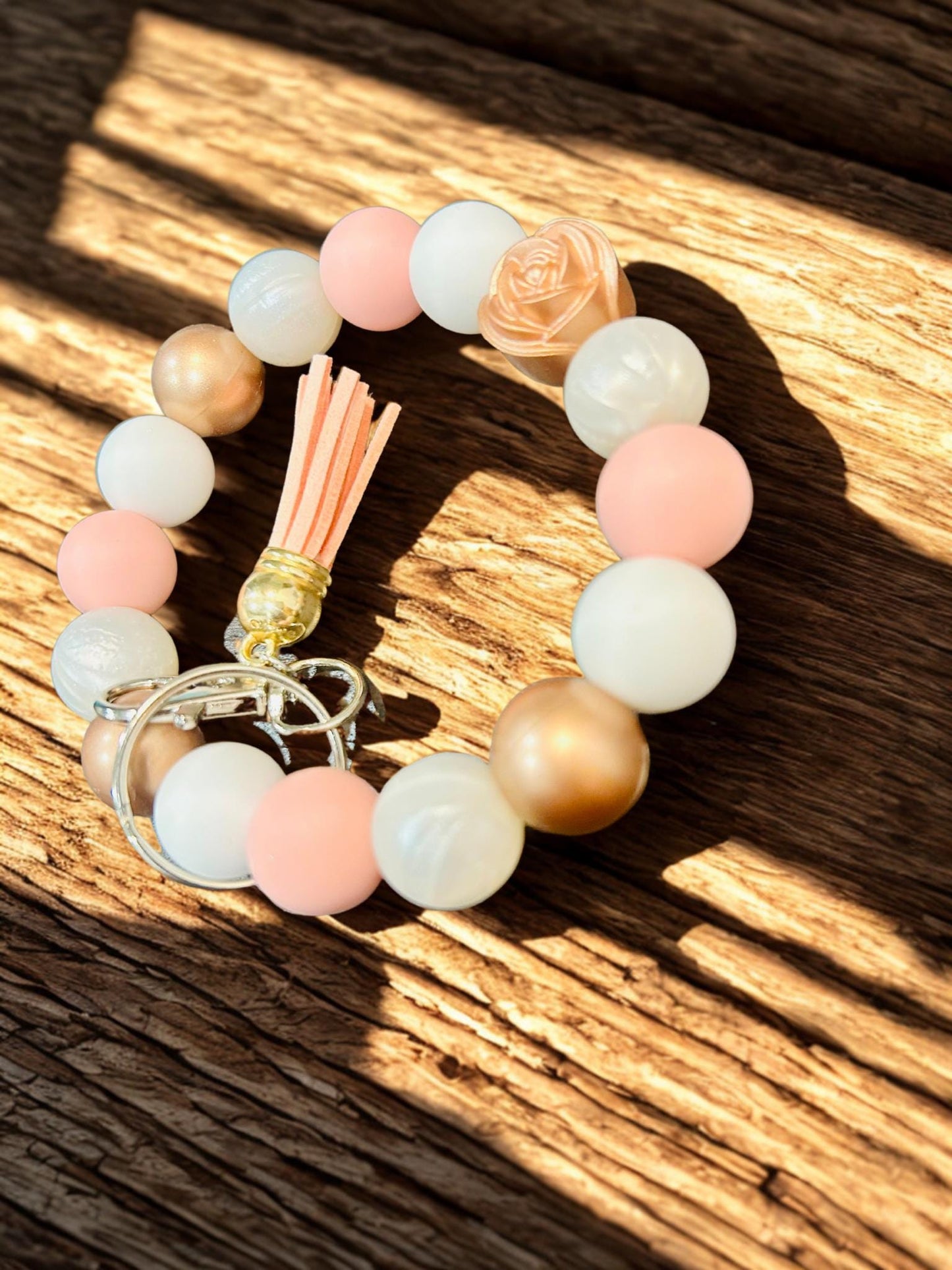 Elegant Rose Gold Wristlet Keychain - Stylish Accessory