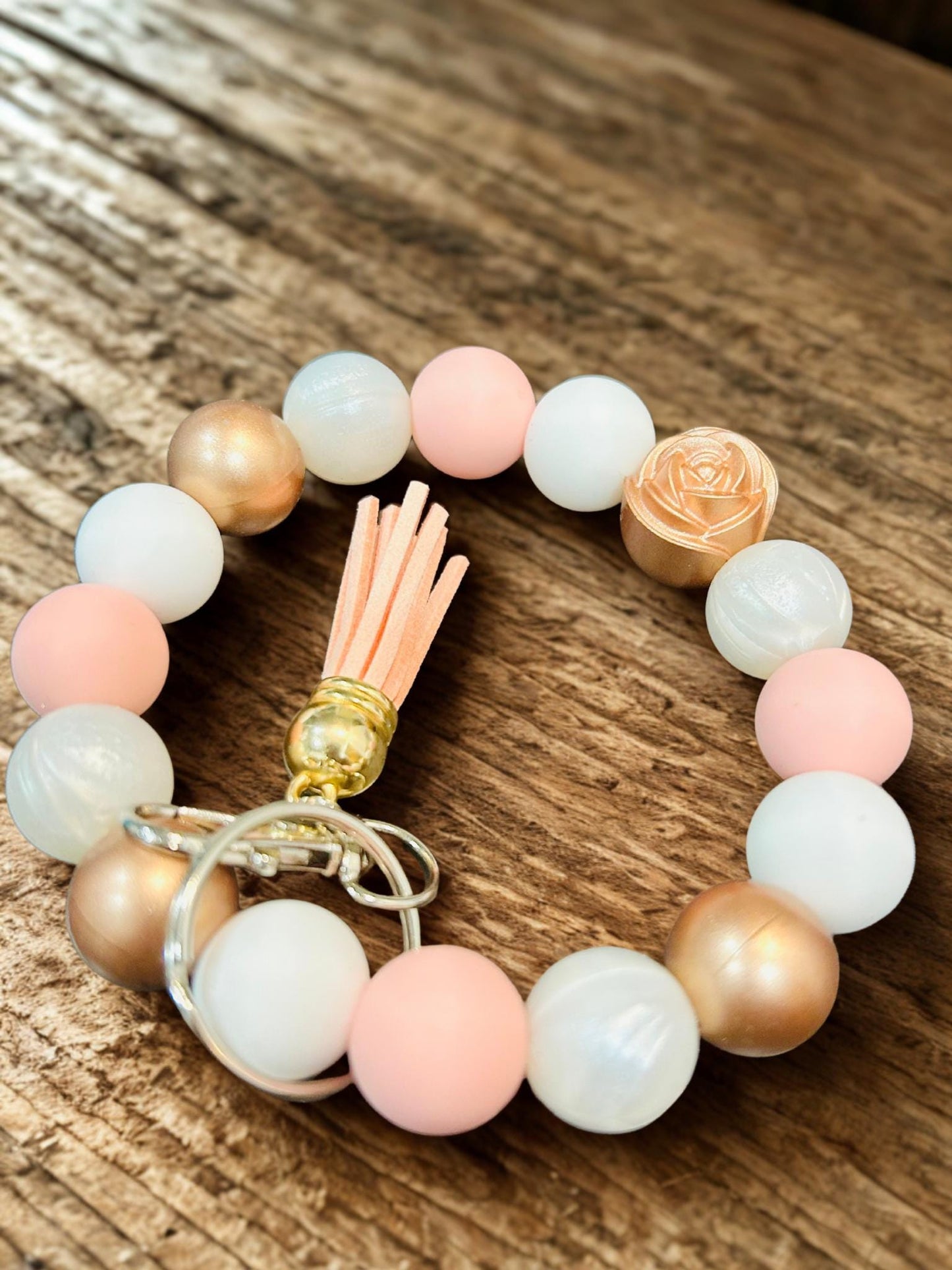 Elegant Rose Gold Wristlet Keychain - Stylish Accessory